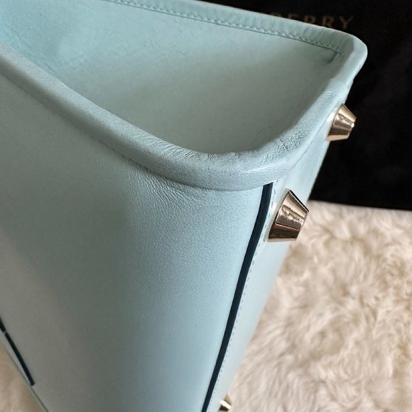 The Strathberry Midi Tote - Picture 4 of 8